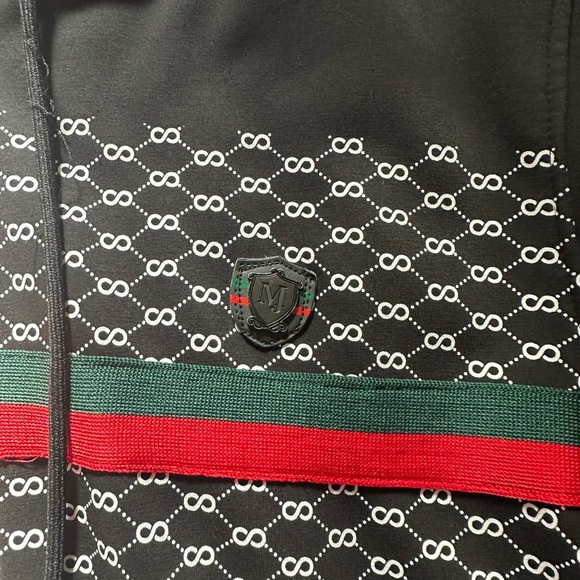 Moderno Zip Up sweater comfortable and warm - Picture 3 of 8